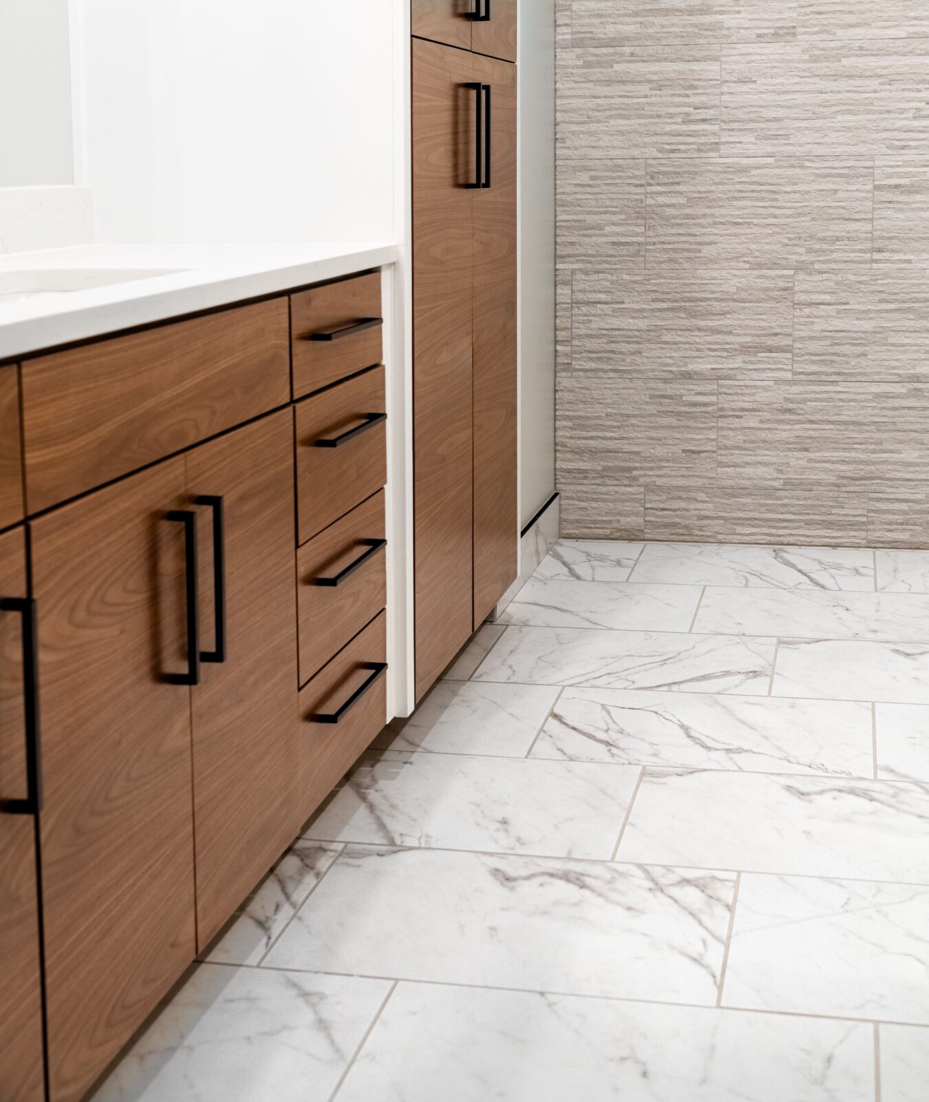Tile in bathroom | America's Flooring Store