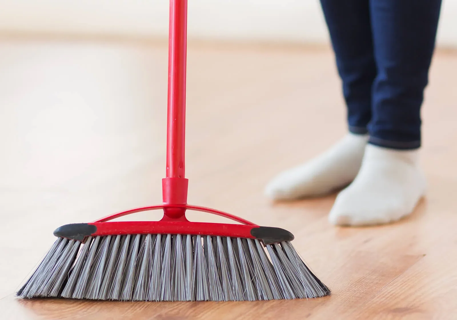 laminate_cleaning3_1600x1600